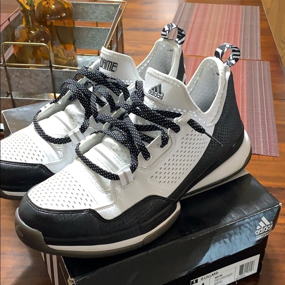Adidas Dame 1s. Size 14 - Picture 3 of 7